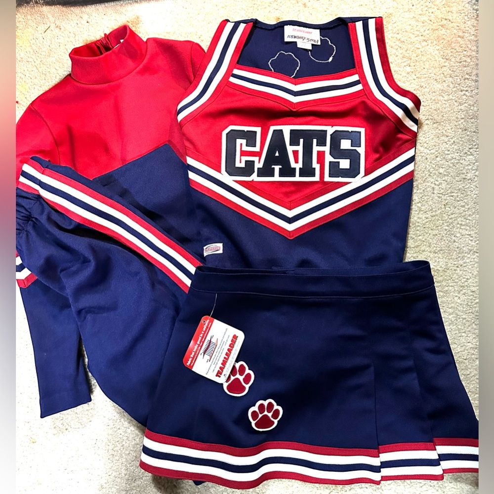 Great Cheer Uniform ‘CATS’ NWT